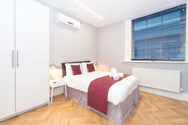 PML アパートメンツ サウスウィック ストリート