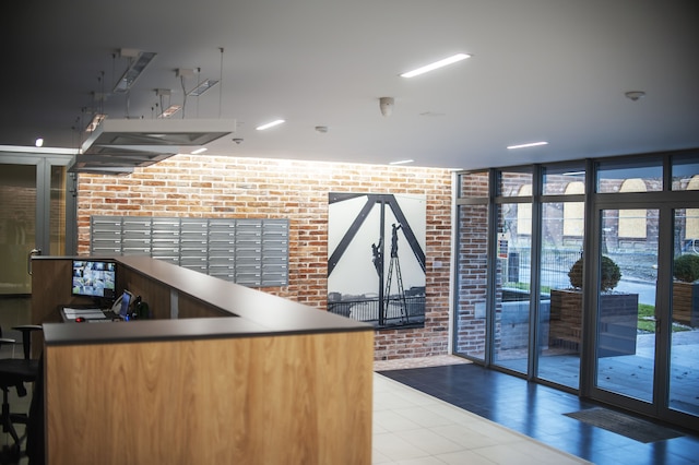 グラスハウス ホットタブ アパートメンツ