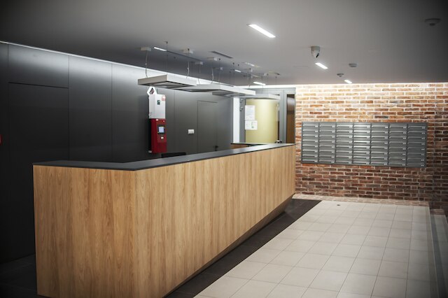 グラスハウス ホットタブ アパートメンツ