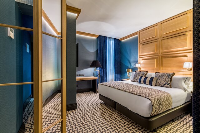 ルーム メイト コレクション アルバ, マドリード