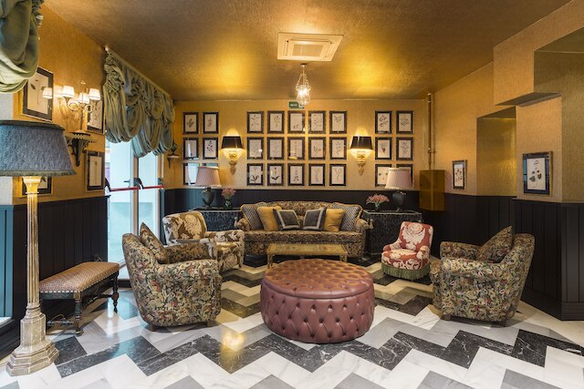 ルーム メイト コレクション アルバ, マドリード