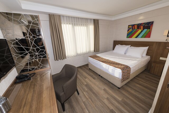 B ゲスト ホテル