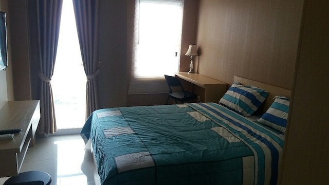 タマンサリ マホガニー アパートメント