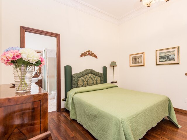 RSH スパニッシュ ステップス ラグジュアリー アパートメント