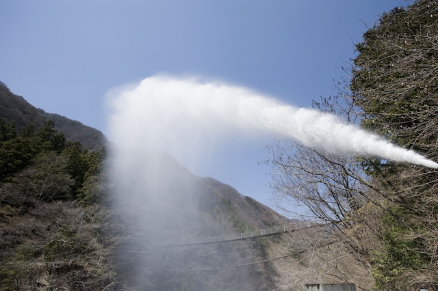 西山温泉 慶雲館
