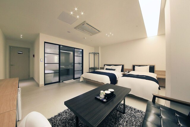 バルサン ゴールデン ホテル