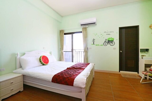 バーズ フラワー B&B