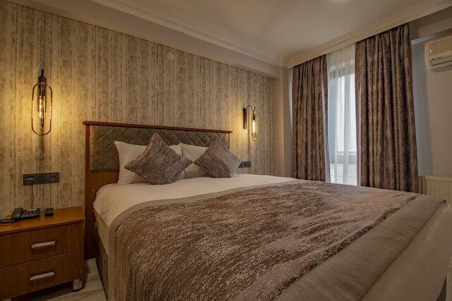 アヴラシャ ポート ホテル