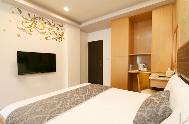 イーラン ジミー ヴィラ