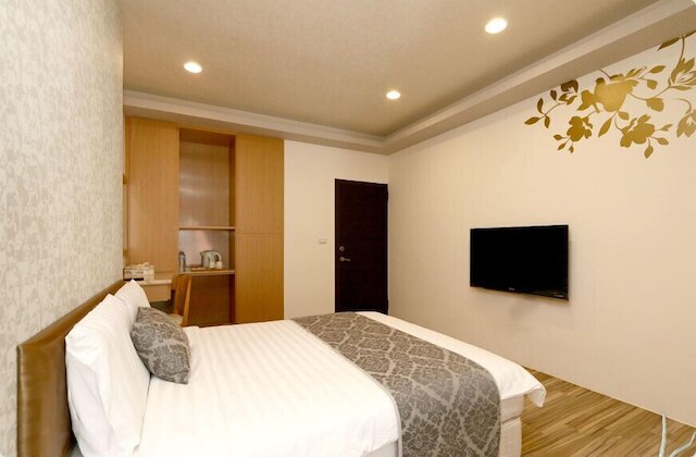 イーラン ジミー ヴィラ