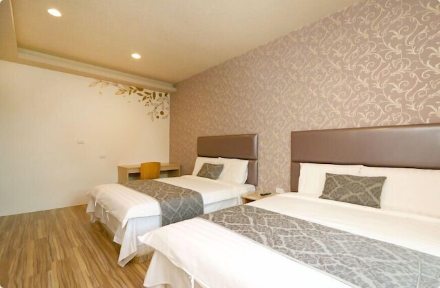 イーラン ジミー ヴィラ