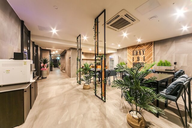 グレイ 191 ホテル