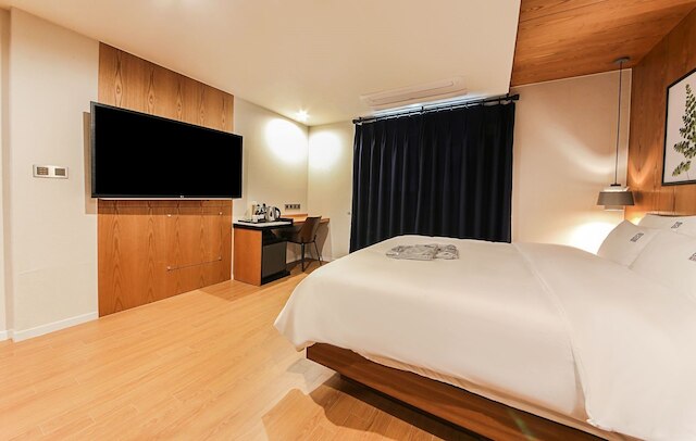 グレイ 191 ホテル