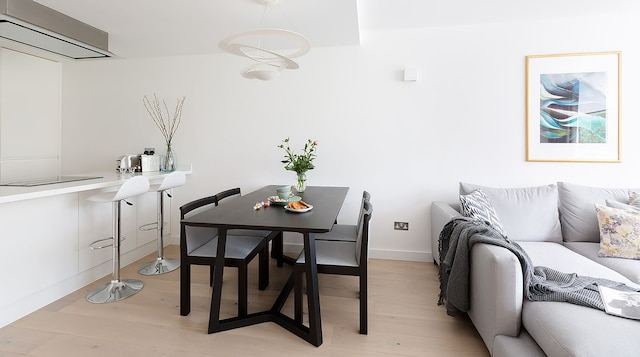 クレイブン ヒル バイ ライム ストリート