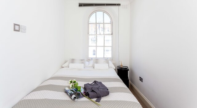 グロスター テラス バイ ライム ストリート