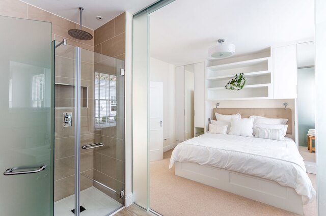 ローガン ミューズ バイ ライム ストリート