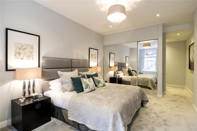 ケンジントン コート バイ ライム ストリート