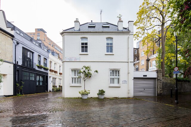 コーンウォール ガーデンズ バイ ライム ストリート