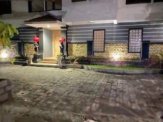 アルタ ガーデン ゲストハウス & ホステル