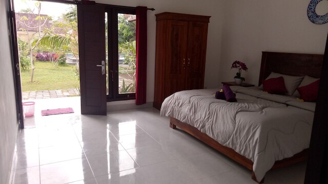 アルタ ガーデン ゲストハウス & ホステル