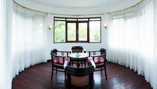 ヴィラ ラベンダー クラブ バンガ A14