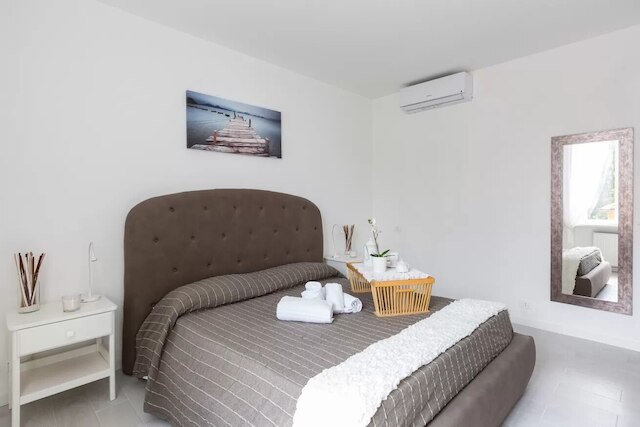 ア ワールド アパートメンツ - フラッティーナ ロイヤル