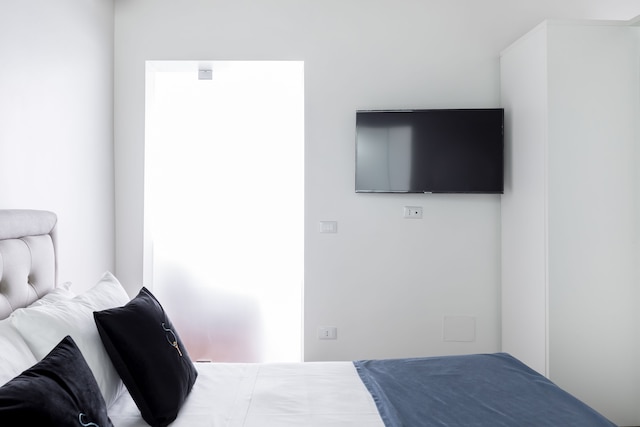 ワールド アパートメンツ - 104 フラッティーナ