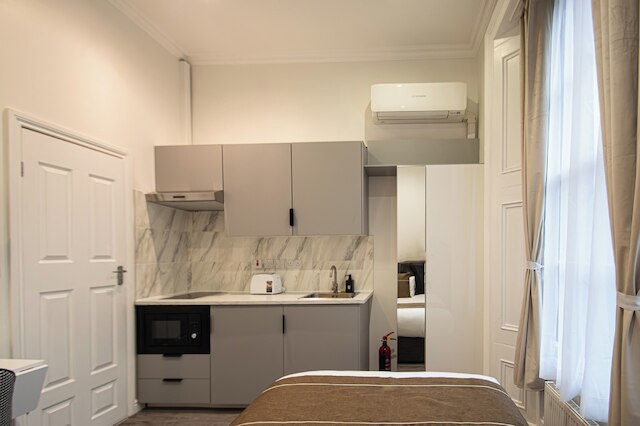 ニュー ケント アパートメンツ