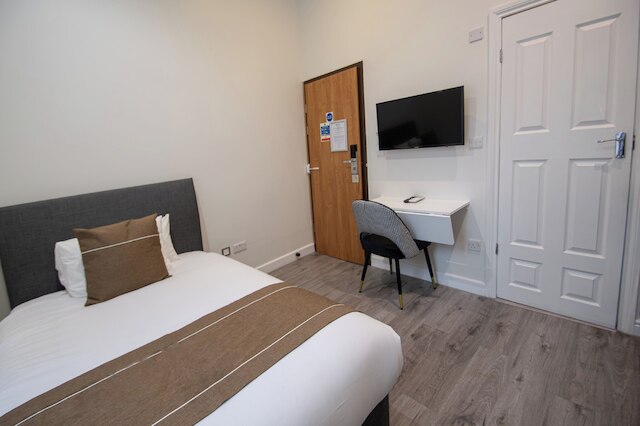 ニュー ケント アパートメンツ