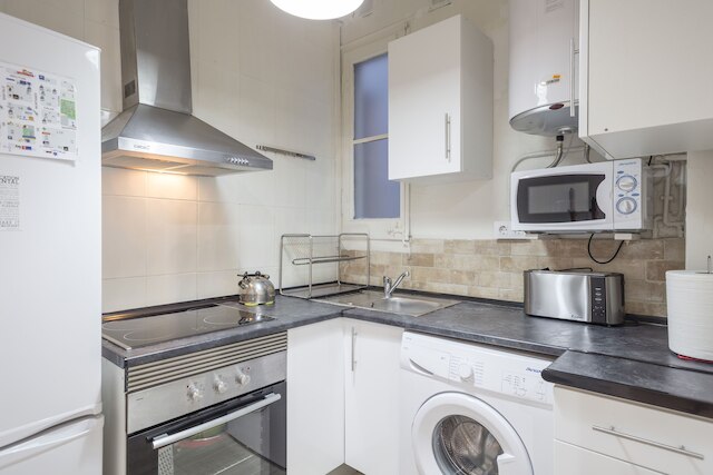 アパルタメント ミラーイ