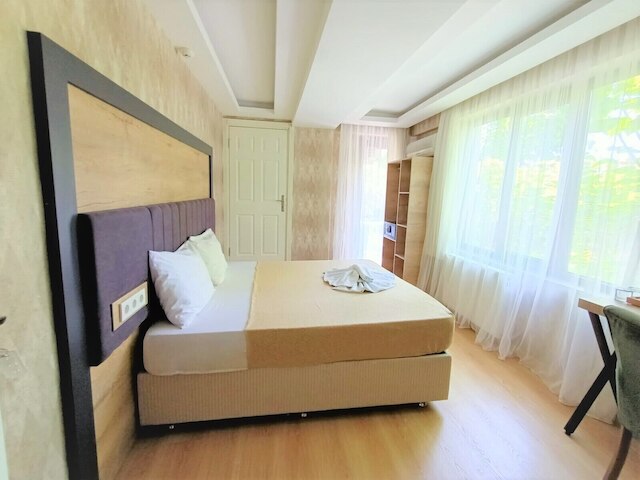 アヴソラー エリト ホテル