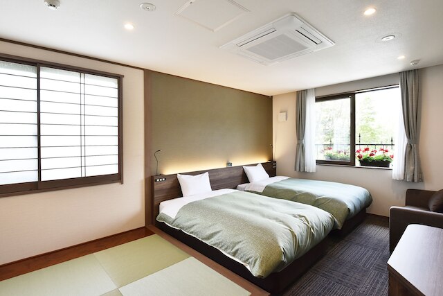 ほとりのホテル Ban