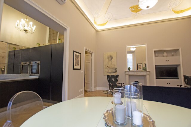 フローラ ヒストリカル ラグジュアリー ハウス