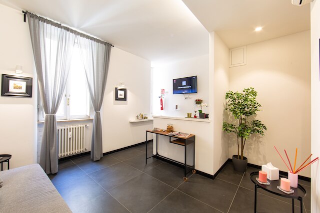 ロンバルディア 40 ラグジュアリー スイーツ