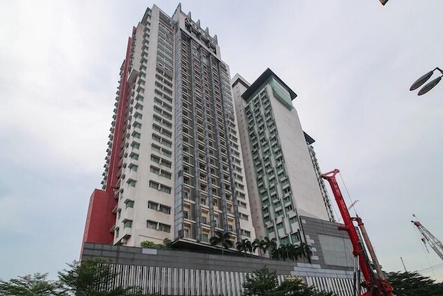 OYO ホーム 580 ラグジュアリー 2 ベッドルーム タラゴン プテリ