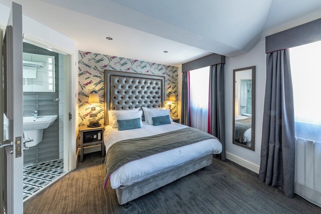 ジ イートン タウンハウス