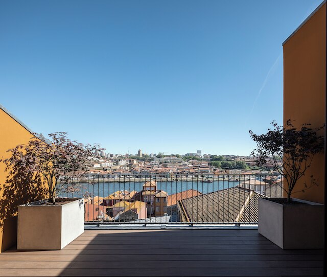 エクゾモホテル by オリビア