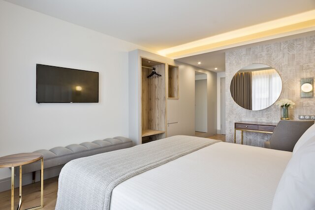 ホテル アクタ ザ アベニュー