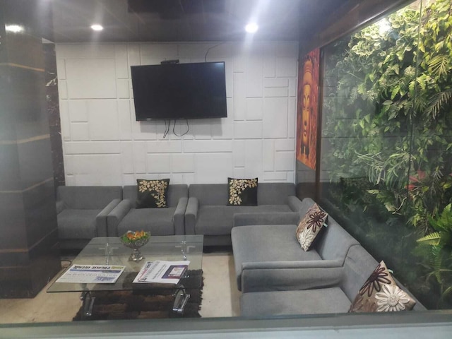 スーパー イン アルモワーズ ホテル