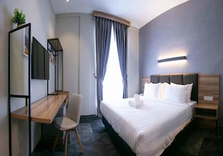 プレスティーゴ ホテル