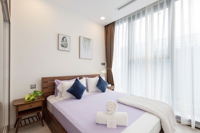 クリスチーナズ サイゴン - ヴィンホームズ ゴールデン リバー