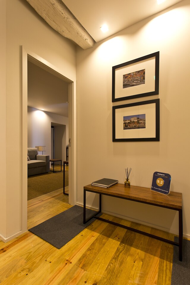 RVA グスタボ エッフェル アパートメンツ