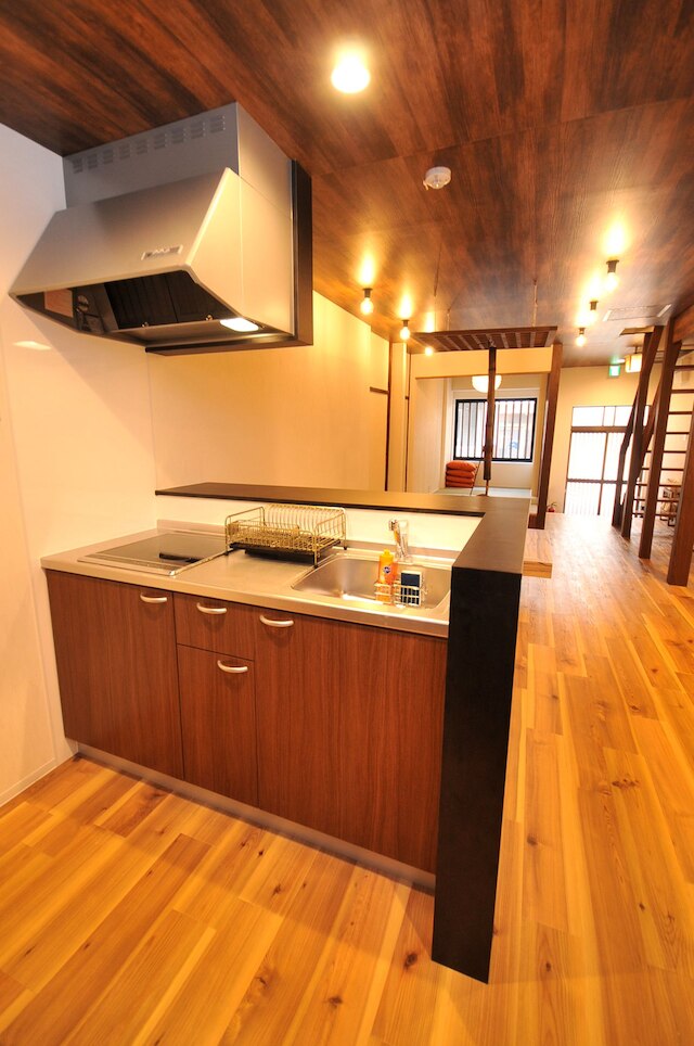 Condominium House in Osaka Shin-Fukae