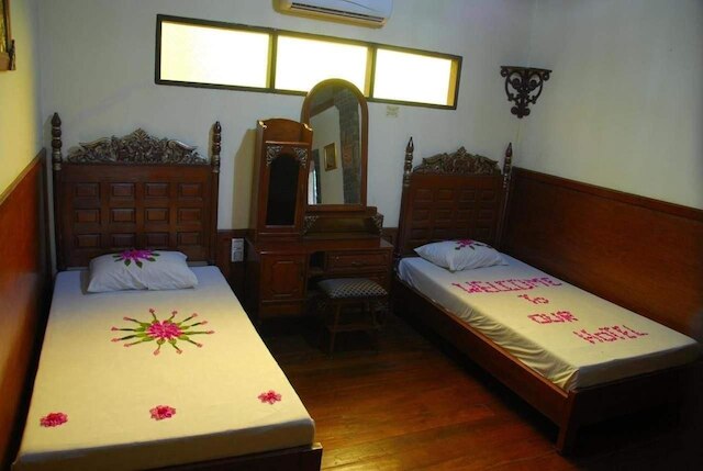 バガン セントラル ホテル