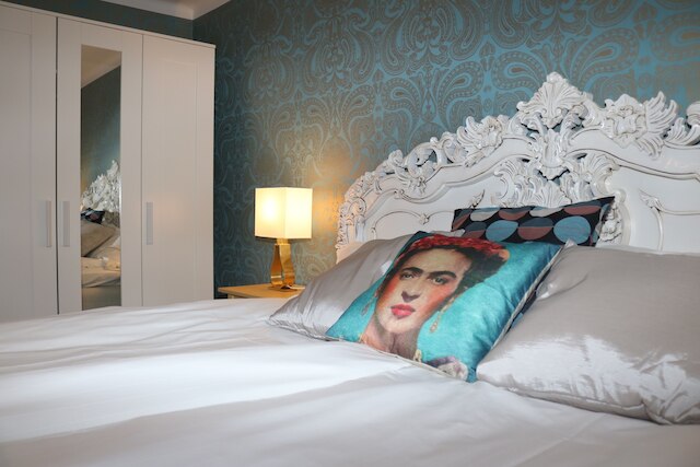 ディバイン リビング - アパートメンツ