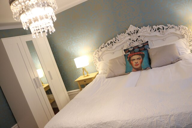 ディバイン リビング - アパートメンツ