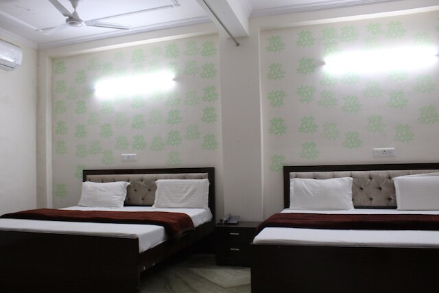 ホテル サウス デリー イン