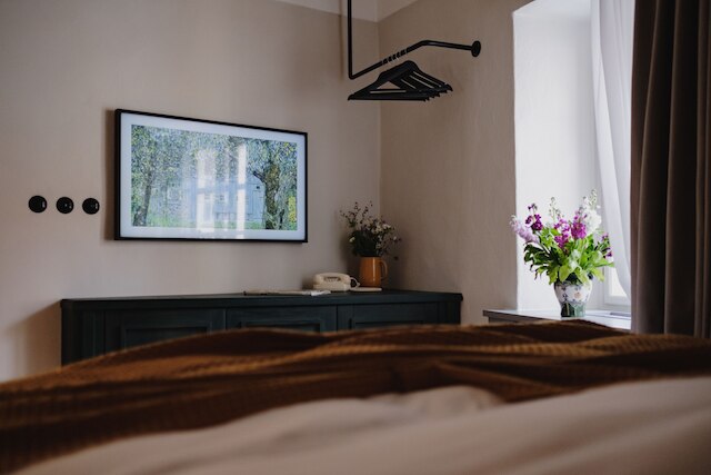 モナステリー ガーデン ビストロ & ルームズ