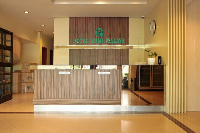 ホテル O ブミ マラヤ