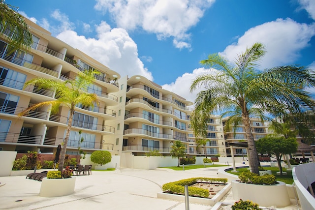 ラグジュアリー、ベッドルーム 2 室、アパートメンツ